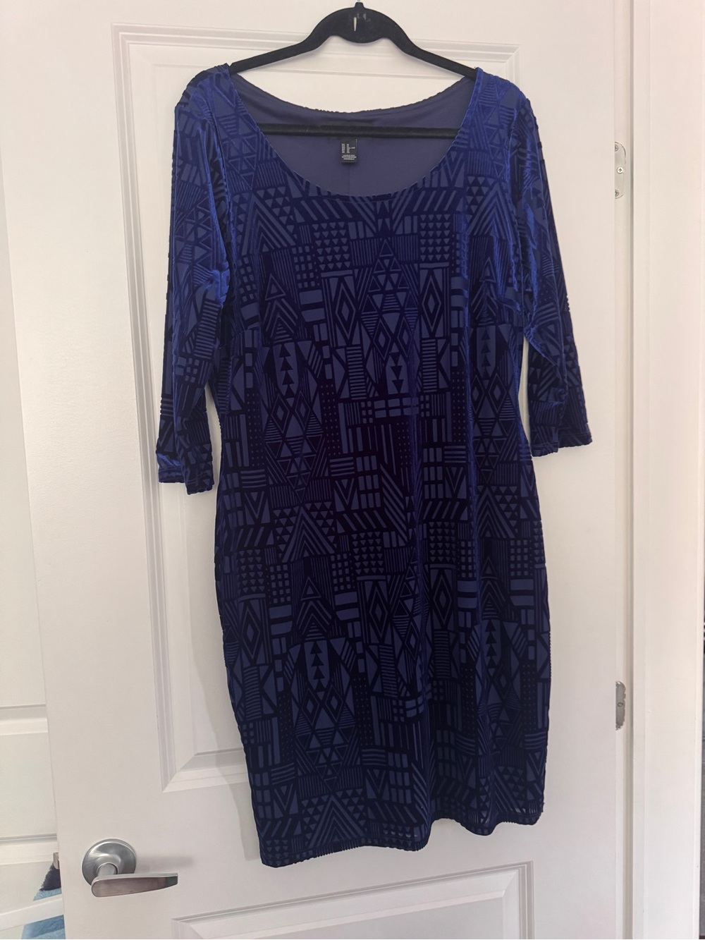 Forever 21 Royal Blue Geometric Velvet Shift Dress